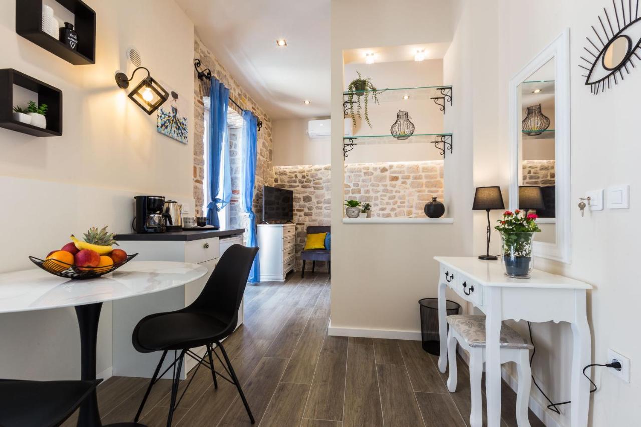 Angie Central Rooms Ζαντάρ Εξωτερικό φωτογραφία